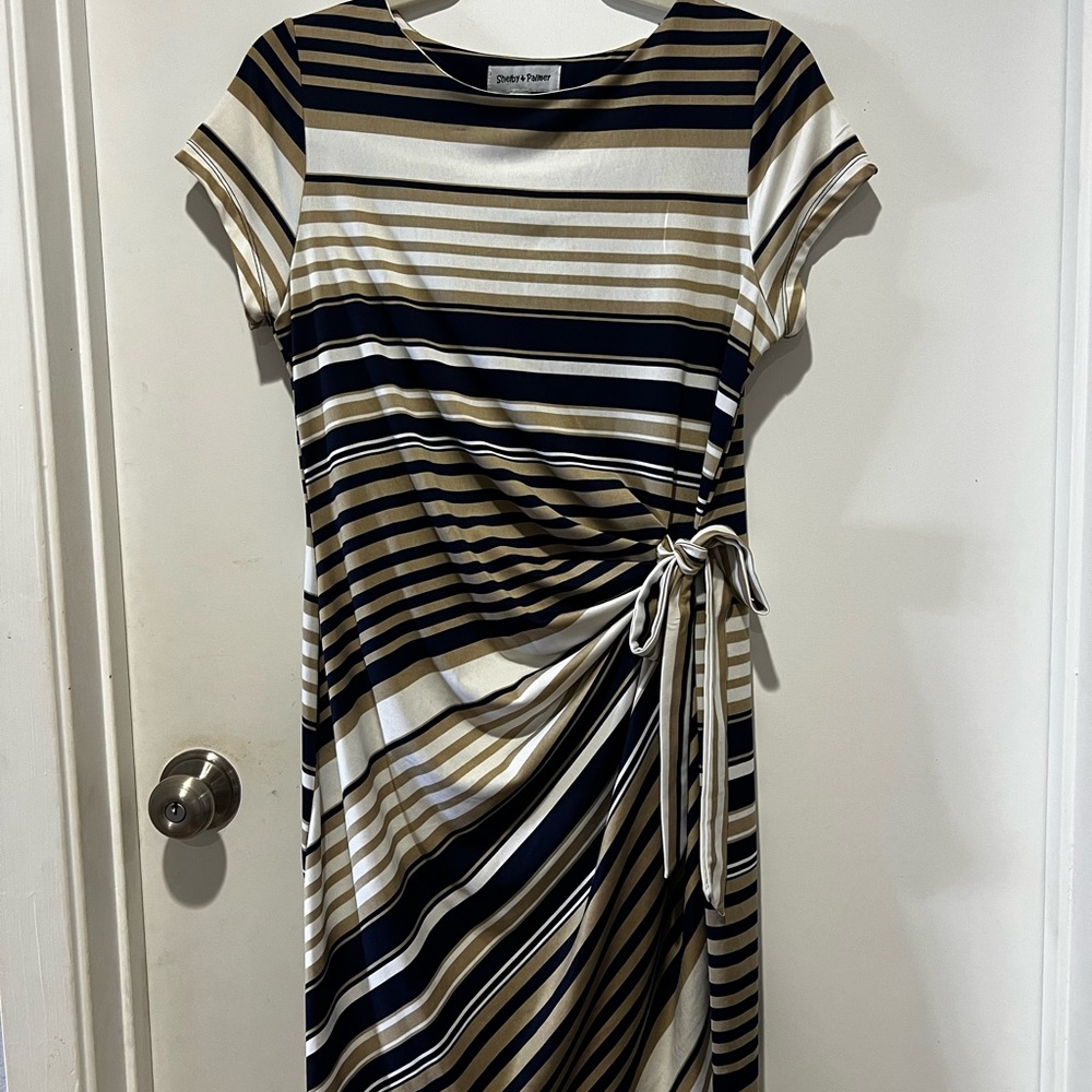 🛍️ Shelby & Palmer Navy and Tan Striped Midi Dress
